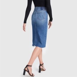 MOTHER Swooner Straight A Chew Skirt